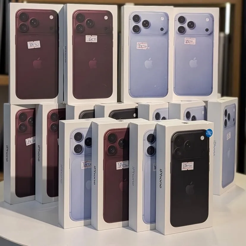 PayPal, Bank, iPhone 18 Pro Max, iPhone 18 Pro, iPhone Duo, Apple Watch Ultra 4, Apple Watch Series 12,